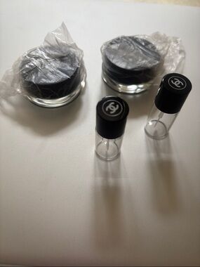CHANEL Clear Glass Sample Vials & Jars with Black Logo Caps